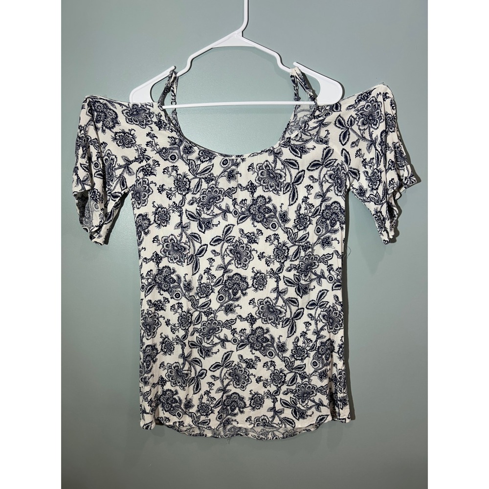 Forever 21 Womens Floral Cold Shoulder Top Navy White Paisley Boho Blouse Small
